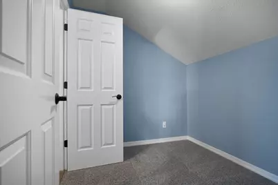 1410 Broad Creek Road, Bloomington, IL 61704 - Photo 30