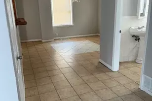 9318 S Manistee Ave, Chicago, IL 60617 - Photo 6