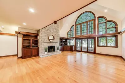 3706 Royal Fox Drive, Saint Charles, IL 60174 - Photo 12