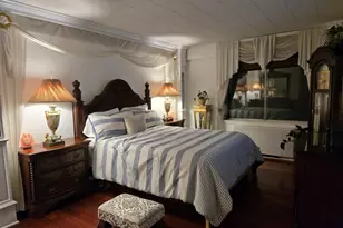 6933 N Kedzie Ave, Chicago, IL 60645 - Photo 4