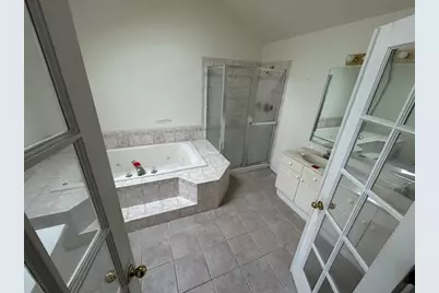 [Address not provided], South Holland, IL 60473 - Photo 8