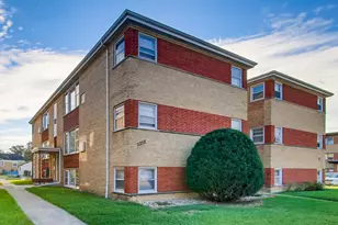 2259 S 17th Ave, North Riverside, IL 60546 - Photo 1