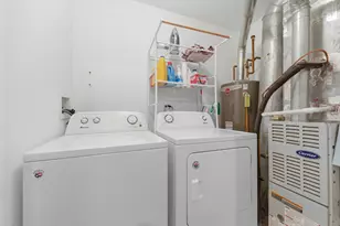 210 Nicole Dr, South Elgin, IL 60177 - Photo 22