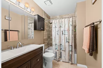 1003 Bentley Lane, Bartlett, IL 60103 - Photo 14