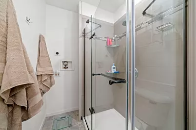 [Address not provided], Rockford, IL 61101 - Photo 24