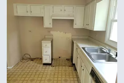 777 Garfield Avenue #A, Libertyville, IL 60048 - Photo 8