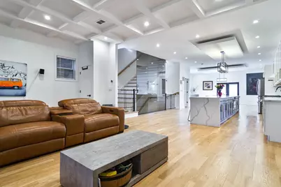 943 N Central Park Avenue, Chicago, IL 60651 - Photo 6