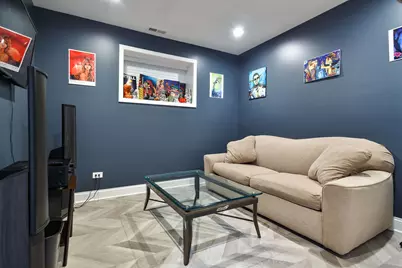 943 N Central Park Avenue, Chicago, IL 60651 - Photo 26