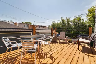 943 N Central Park Ave, Chicago, IL 60651 - Photo 30