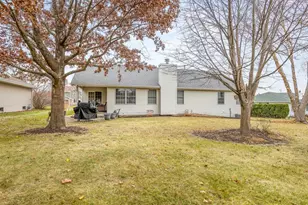 919 Gregory Way, Winnebago, IL 61088 - Photo 36