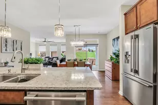 6296 Doral Dr, Gurnee, IL 60031 - Photo 12