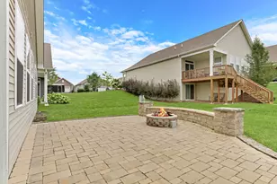 6296 Doral Dr, Gurnee, IL 60031 - Photo 32