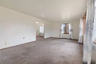 23058 W McClintock Rd, Channahon, IL 60410 - Photo 4