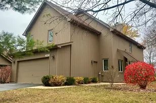 4216 White Ash Rd, Crystal Lake, IL 60014 - Photo 1