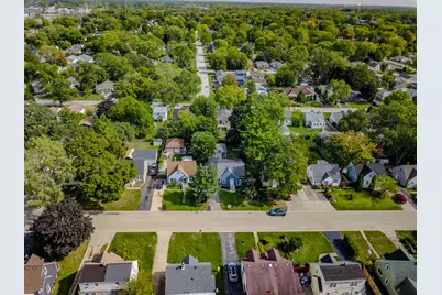 1511 Pine Grove Avenue, Round Lake Beach, IL 60073 - Photo 20