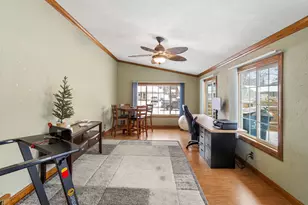 706 Madison St, Monticello, IL 61856 - Photo 20