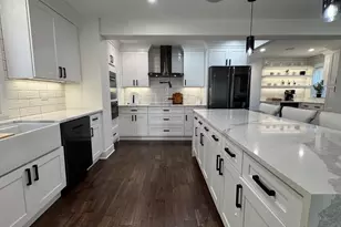 1739 N 24th Ave, Melrose Park, IL 60160 - Photo 10