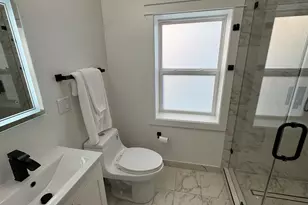 1739 N 24th Ave, Melrose Park, IL 60160 - Photo 24