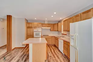 23336 S Kings Rd, Steger, IL 60475 - Photo 12