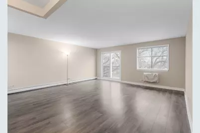 1004 N Mill Street #302, Naperville, IL 60563 - Photo 4