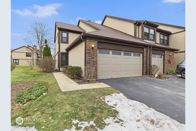 236 Shadowbend Drive, Wheeling, IL 60090 - Photo 2