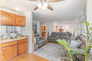 4143 192nd Ct, Country Club Hills, IL 60478 - Photo 4