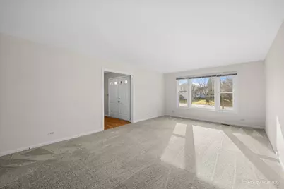 964 Woodbridge Drive, Cary, IL 60013 - Photo 8