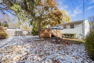 106 Woodcrest Circle, Streamwood, IL 60107 - Photo 22