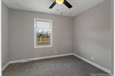 2610 S Thomas Court, McHenry, IL 60051 - Photo 16