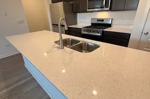 2246 Barbera Dr, Oswego, IL 60543 - Photo 8