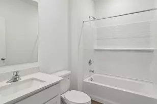 819 Mesa Ln, Pingree Grove, IL 60140 - Photo 4