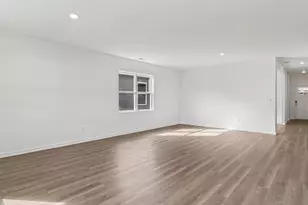 819 Mesa Ln, Pingree Grove, IL 60140 - Photo 10