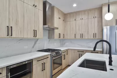 4246 N Kimball Avenue, Chicago, IL 60618 - Photo 4