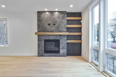 4246 N Kimball Avenue, Chicago, IL 60618 - Photo 10