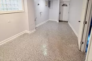 8640 S Blackstone Ave, Chicago, IL 60619 - Photo 10