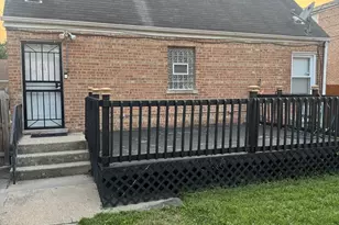 1567 Kenilworth Dr, Calumet City, IL 60409 - Photo 2