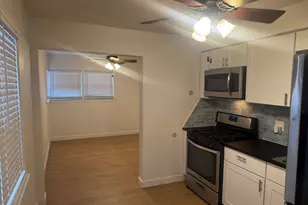 1567 Kenilworth Dr, Calumet City, IL 60409 - Photo 10