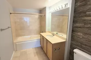 210 S Desplaines St, Chicago, IL 60661 - Photo 6