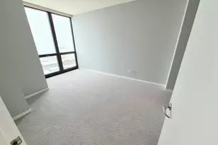 210 S Desplaines St, Chicago, IL 60661 - Photo 16