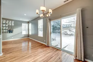 4055 Blackstone Dr, Aurora, IL 60504 - Photo 10