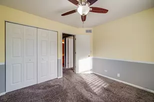 4055 Blackstone Dr, Aurora, IL 60504 - Photo 30