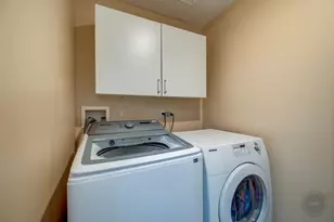 4055 Blackstone Dr, Aurora, IL 60504 - Photo 26