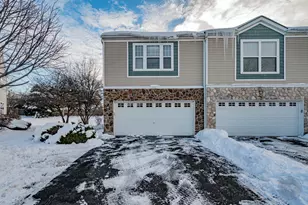 4055 Blackstone Dr, Aurora, IL 60504 - Photo 2