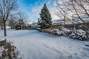 4055 Blackstone Dr, Aurora, IL 60504 - Photo 42
