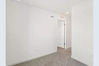 1447 Oakfield Lane, Pingree Grove, IL 60140 - Photo 22