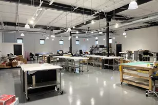 3921 N Elston Ave, Chicago, IL 60618 - Photo 2