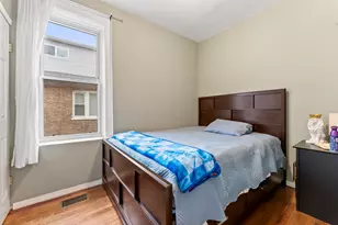 1333 Clinton Ave, Berwyn, IL 60402 - Photo 8