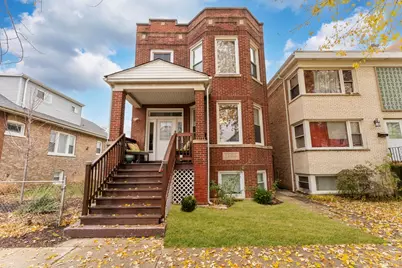 1333 Clinton Avenue, Berwyn, IL 60402 - Photo 1