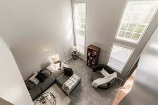 1227 Asbury Ct, Elgin, IL 60120 - Photo 12