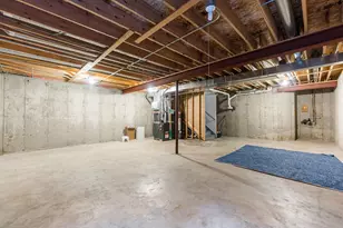 1227 Asbury Ct, Elgin, IL 60120 - Photo 22